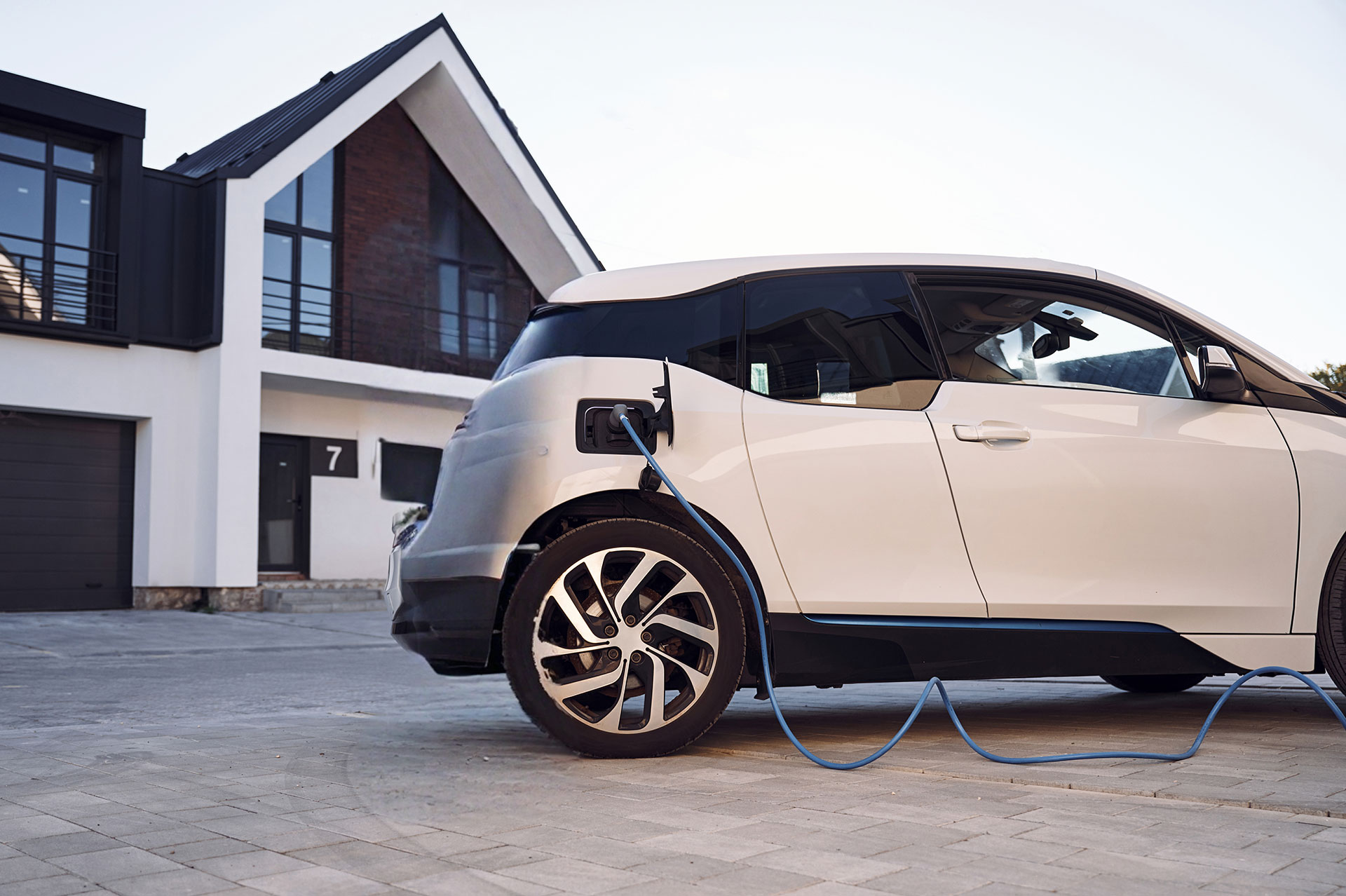 Müstakil evler için şarj istasyonu